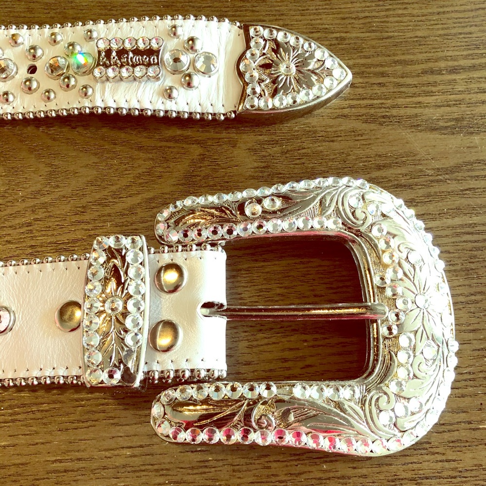 Women’s belt
